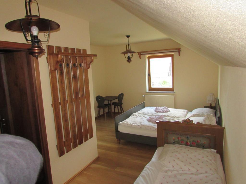 Pension Kamenny Dvur Františkovy Lázně Extérieur photo